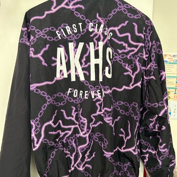 Windbreak jacket - Picture 3 of 5